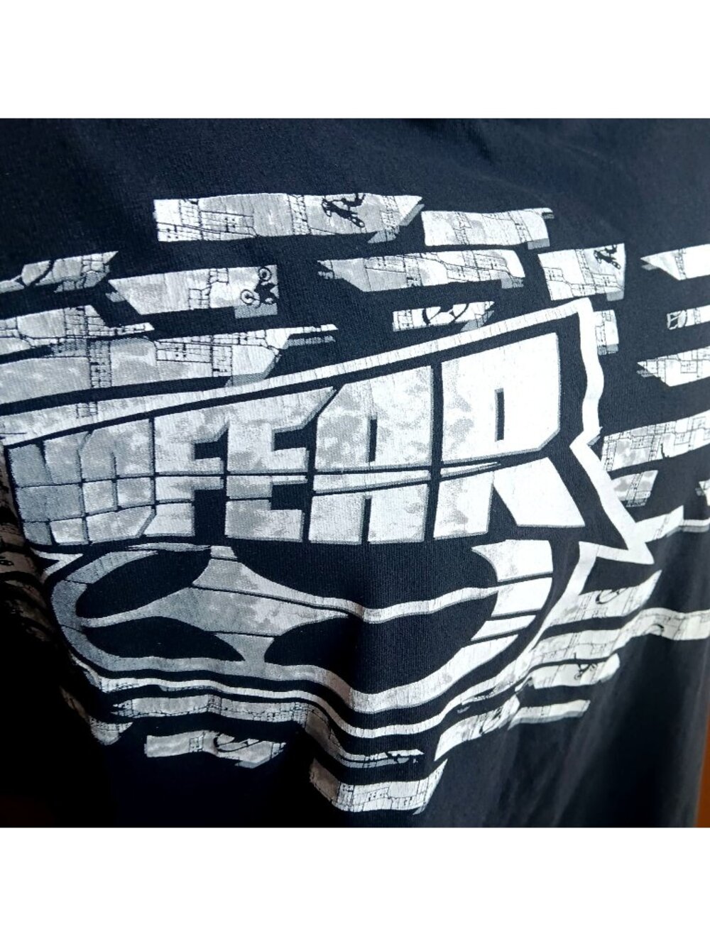 Large Vintage T-shirt Y2K No Fear Black Graphic T-Shirt Distressed Print Design